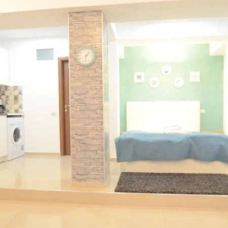 Decebal Elite Apartament شقة