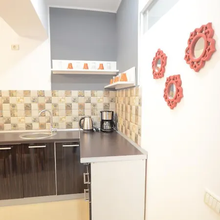 Decebal Elite Apartament * بوخارست